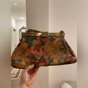 Gorgeous Patricia Nash Handbag NWOT
